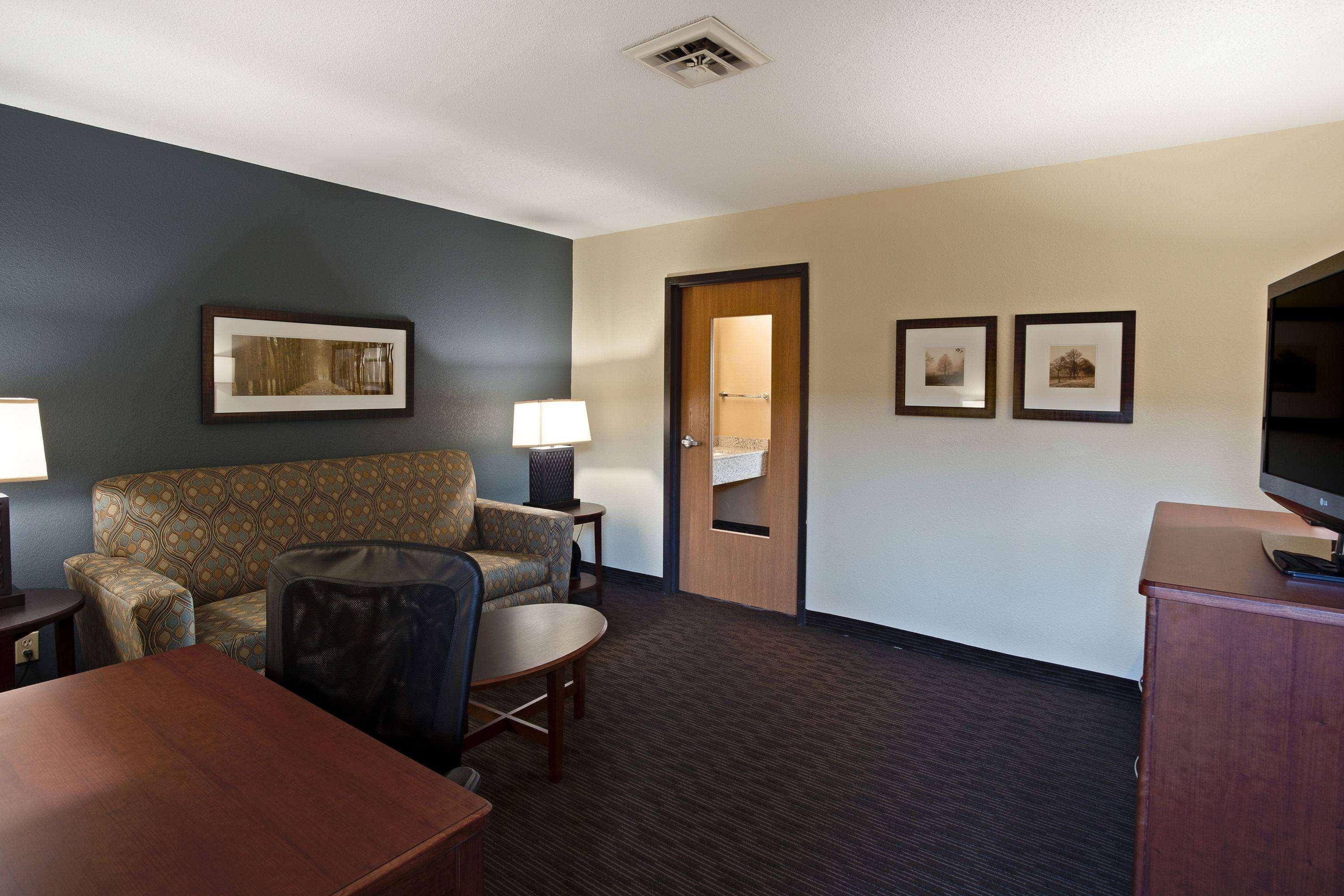 Americinn By Wyndham Bay City Ngoại thất bức ảnh